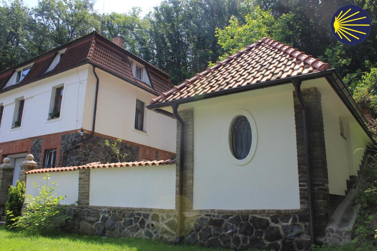 Domek Praha - Zbraslav, U Zamku Luaran gambar